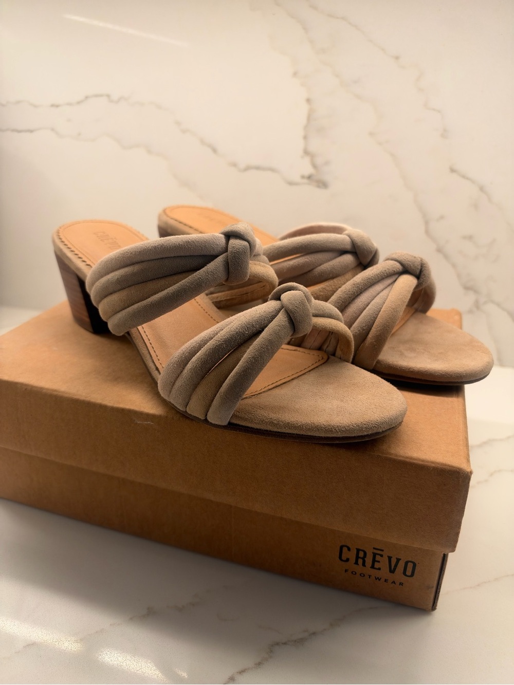 Crevo Rubie Beige Suede Knotted Block Heel Slide Sandals Size 10
